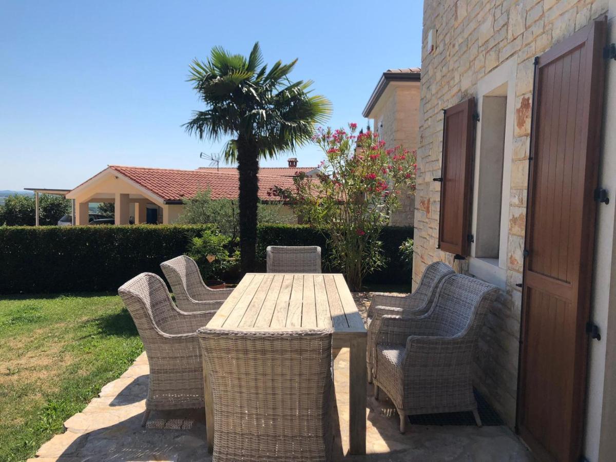 Villa Casa Stefanie à Kaštelir Extérieur photo